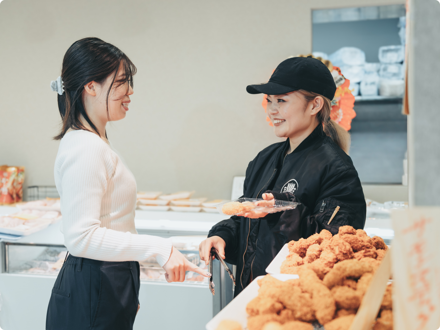 ホールスタッフの仕事風景